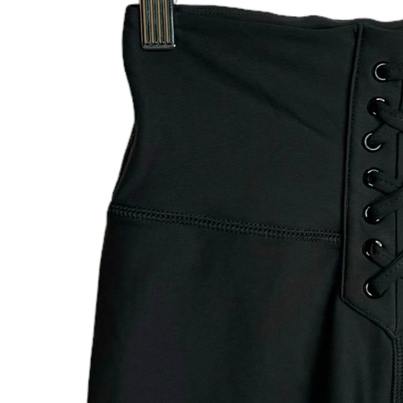 WeWoreWhat Lace Up Detail Black Biker Shorts High Rise 6" Inseam Extra Small XS - Picture 7 of 16